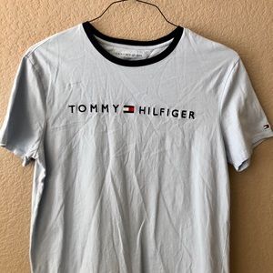 Men’s large light blue Tommy Hilfiger T-shirt
